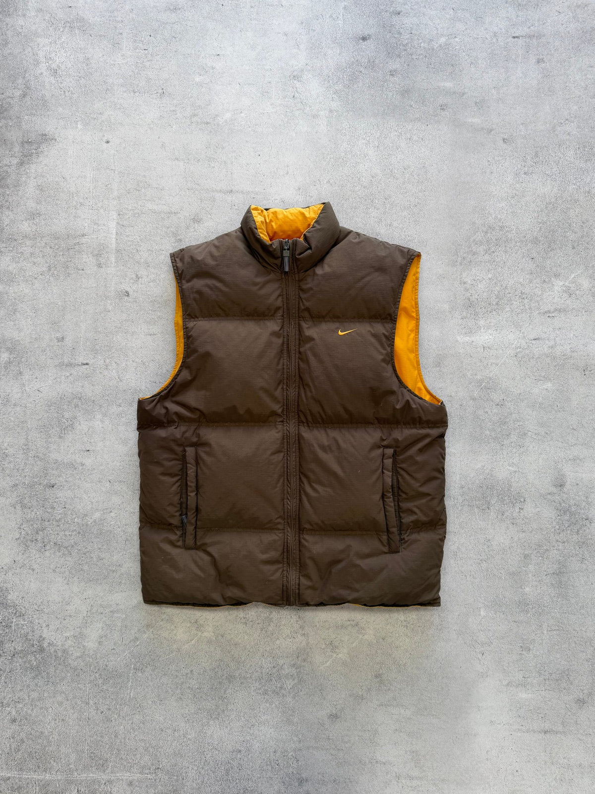 Vintage Reversible Nike Puffer Vest - L