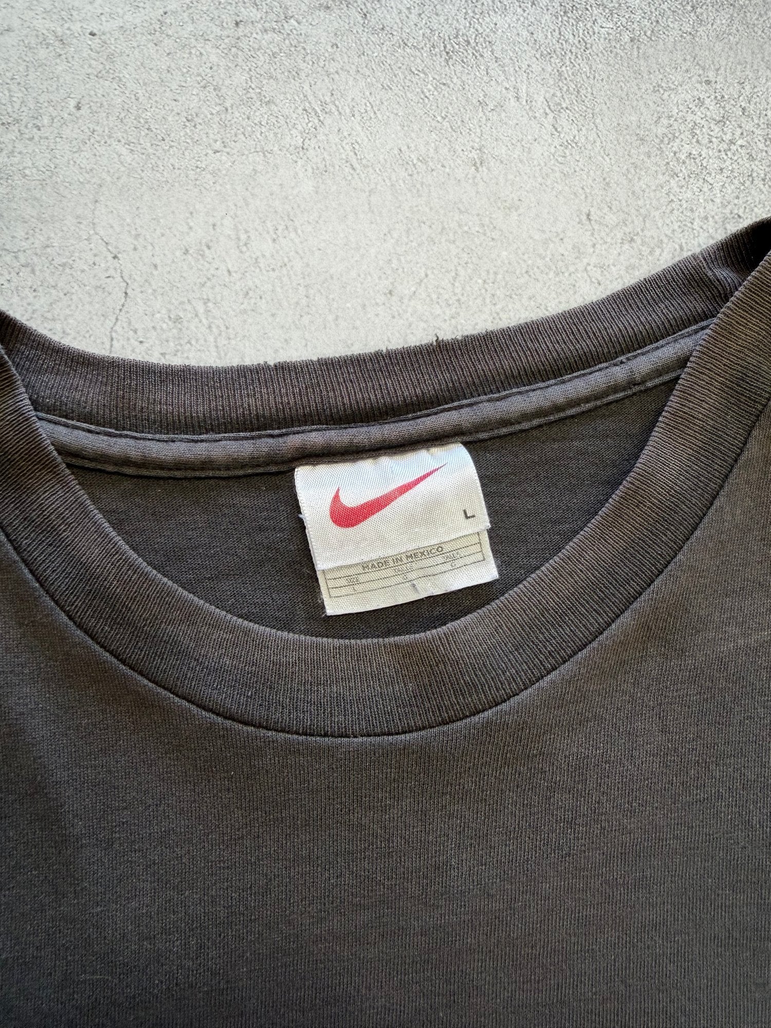 Vintage Nike Tn Air T-Shirt - L