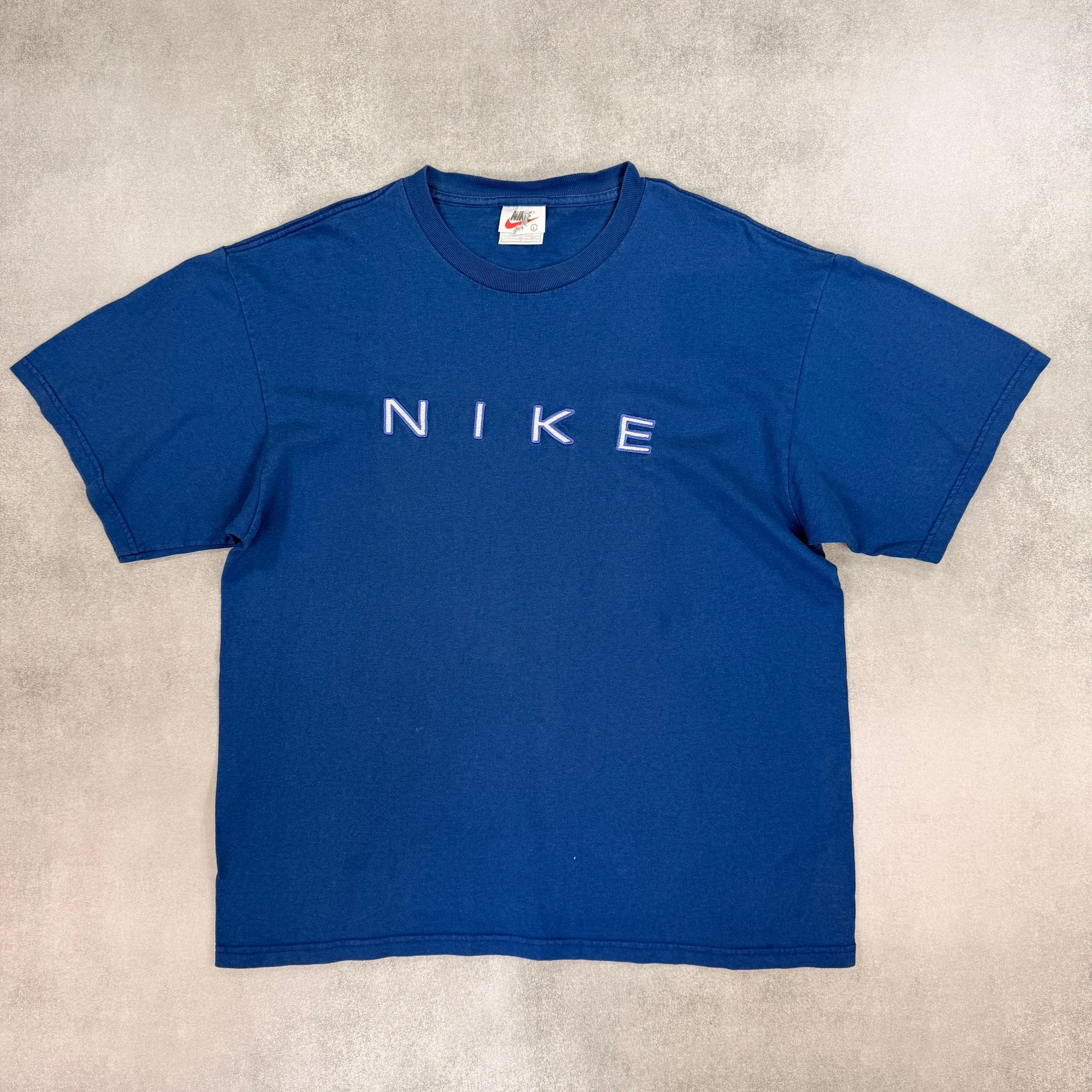 Nike T-Shirt - L