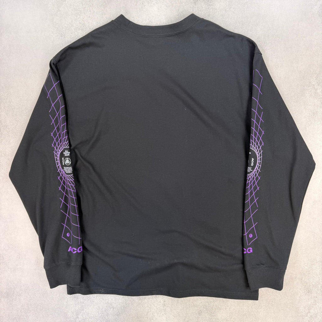 ACG Long Sleeve T-Shirt - M