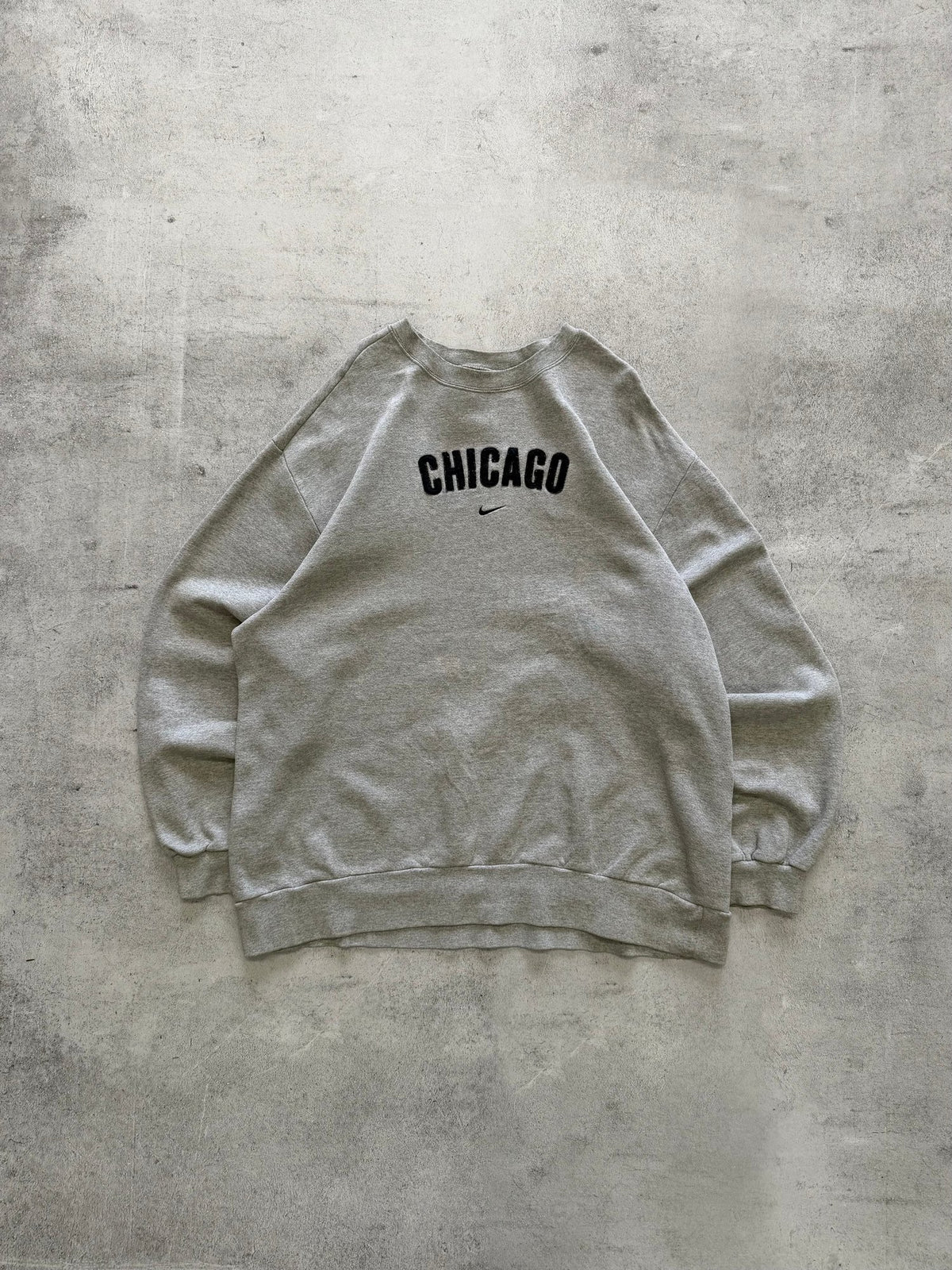 Vintage Nike Chicago Sweatshirt - L