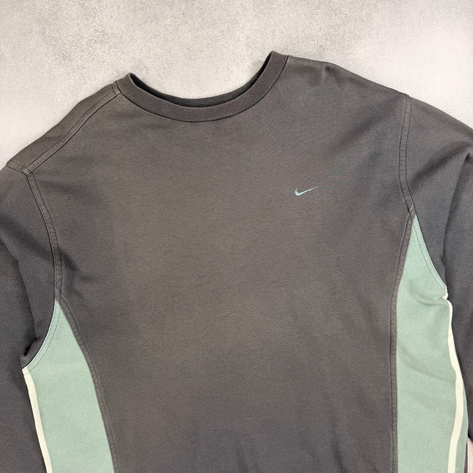 Nike Crew Neck Sweatshirt - L