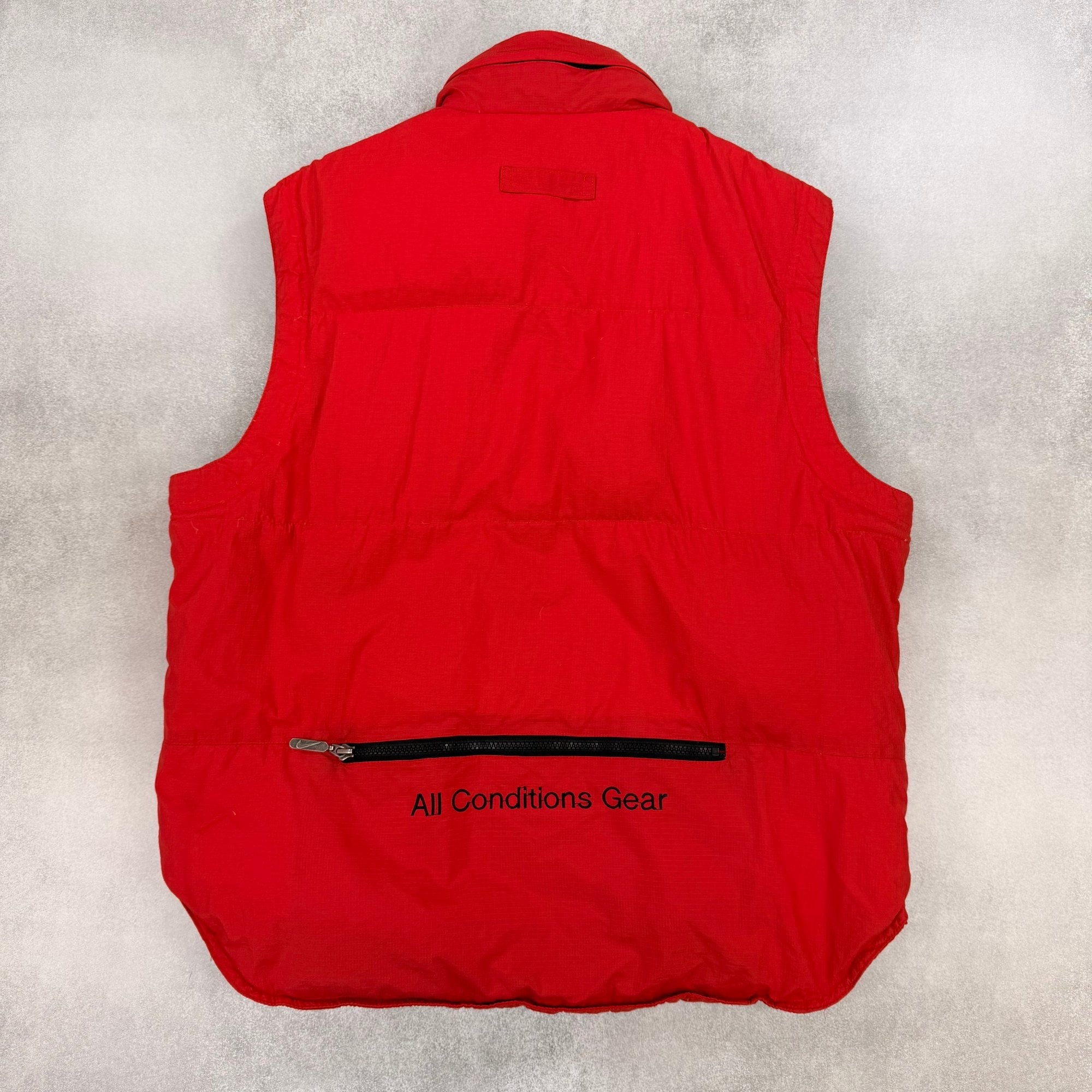 Nike ACG Red Puffer Vest - S