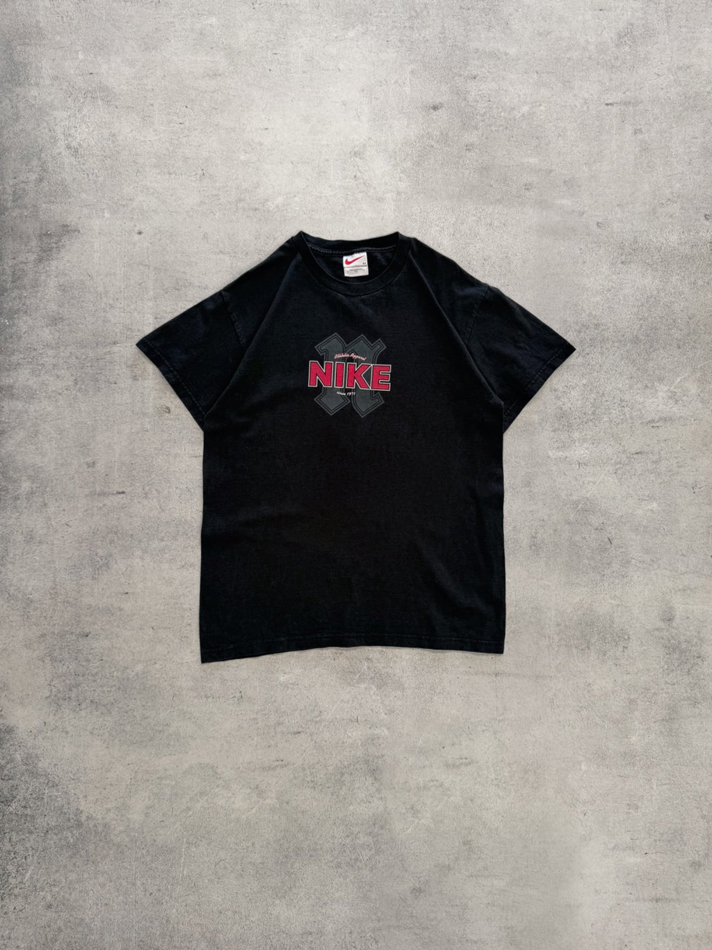 Nike Athletic Approved T-Shirt - L