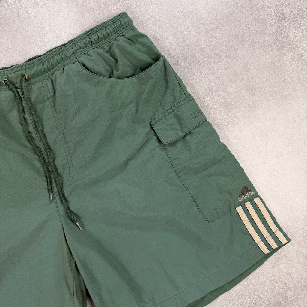 Adidas Cargo Shorts - L