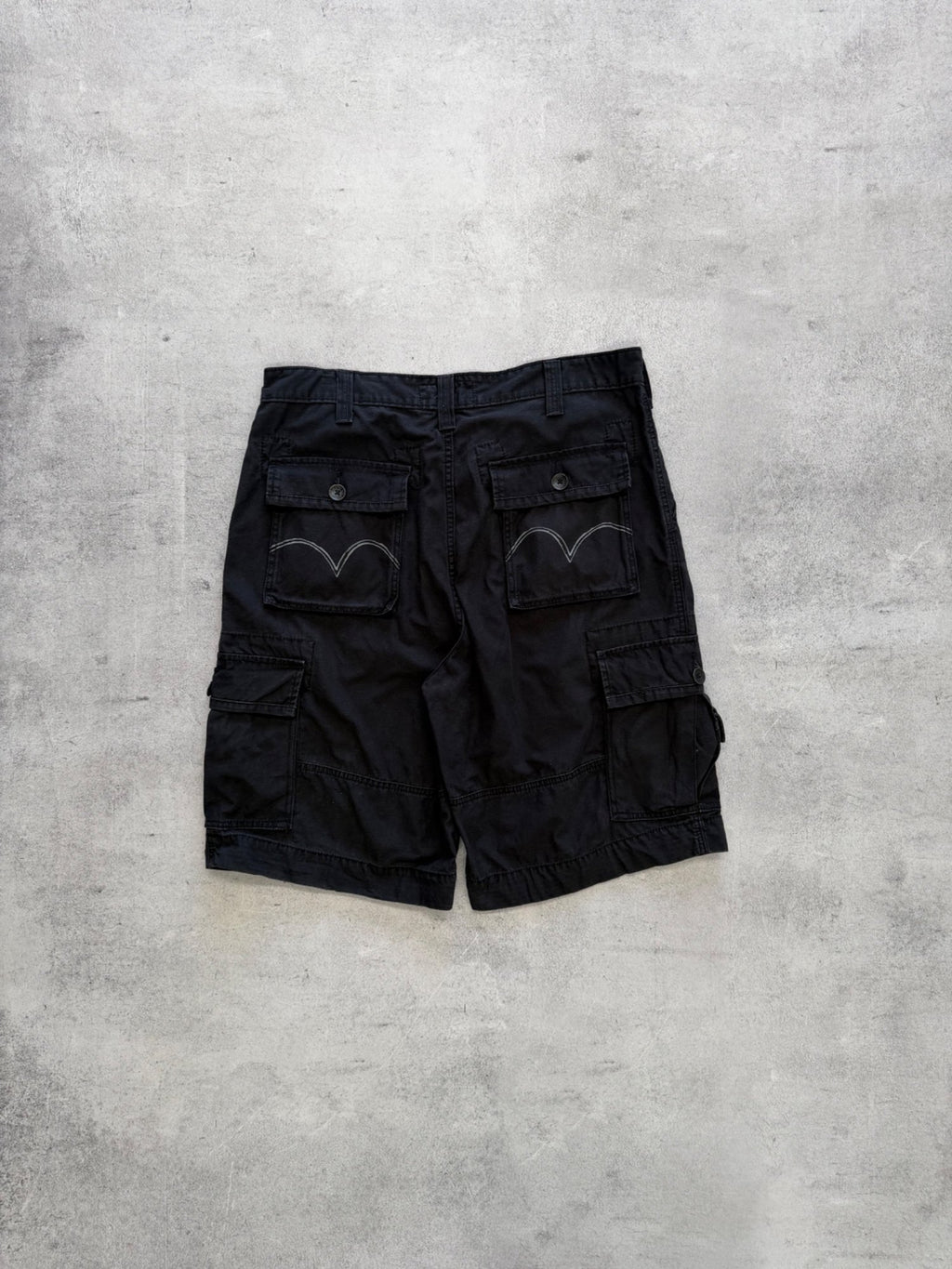 Levi's Cargo Shorts - W36