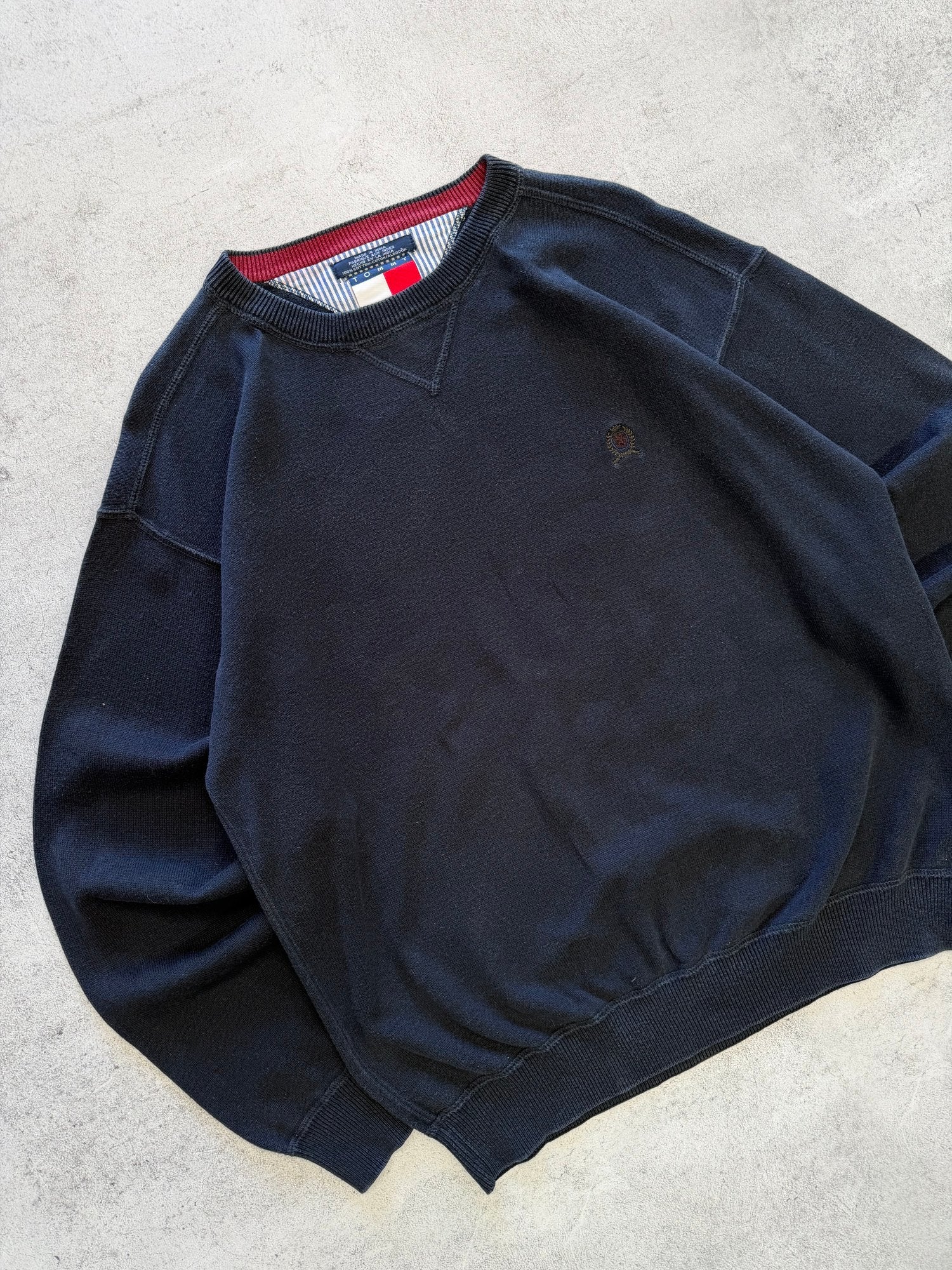 Vintage Tommy Hilfiger Sweatshirt - M
