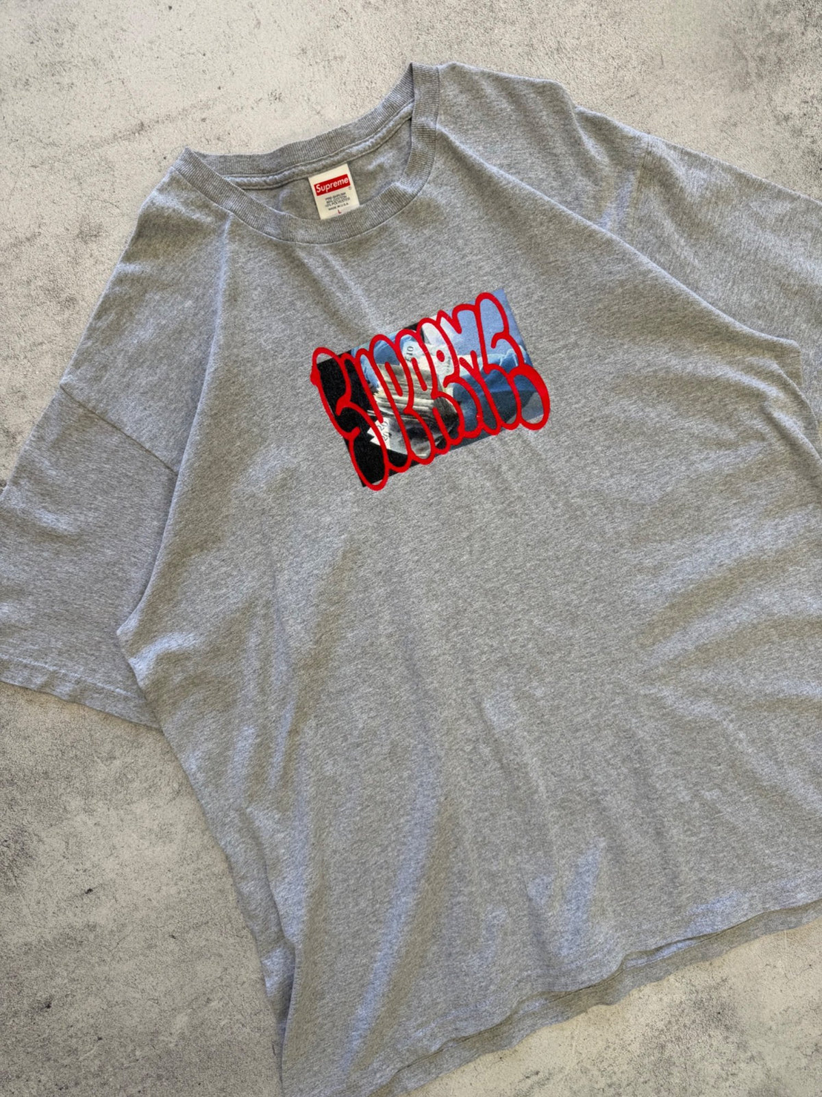 Supreme Graphic T-shirt - L