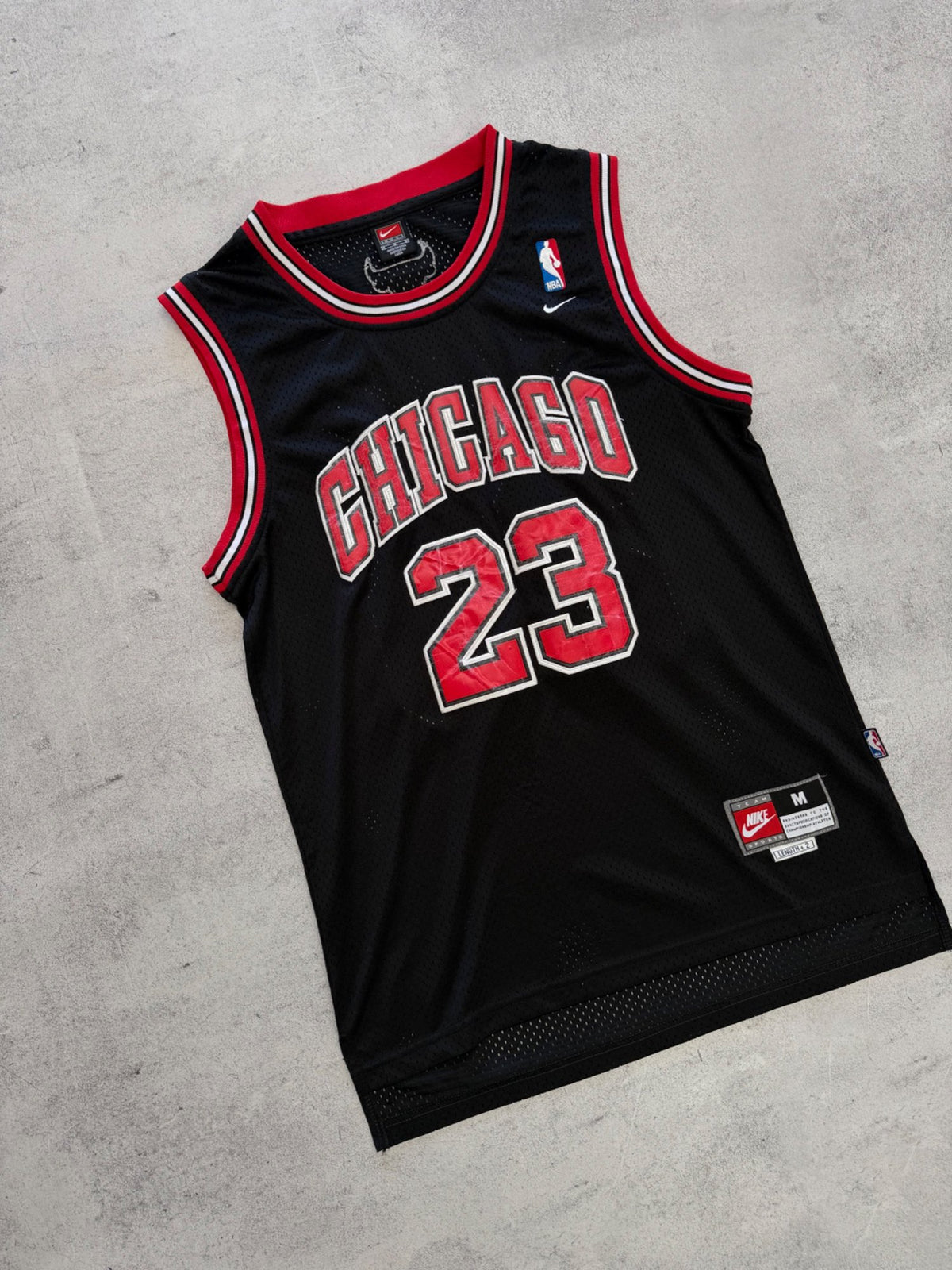 Nike Chicago Bulls Michael Jordan Jersey - M