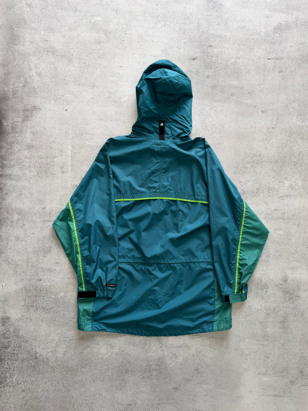 Nike ACG Windbreaker Jacket - L