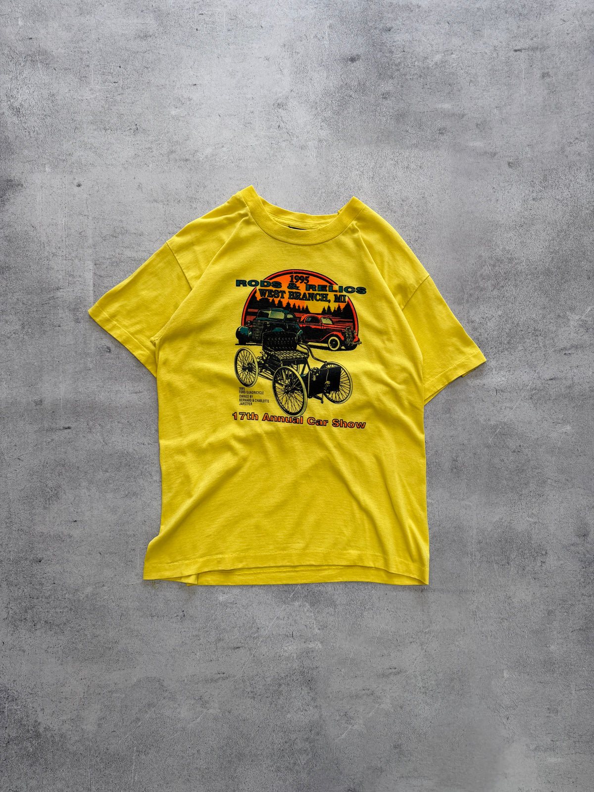 Car Show Graphic T-shirt - L