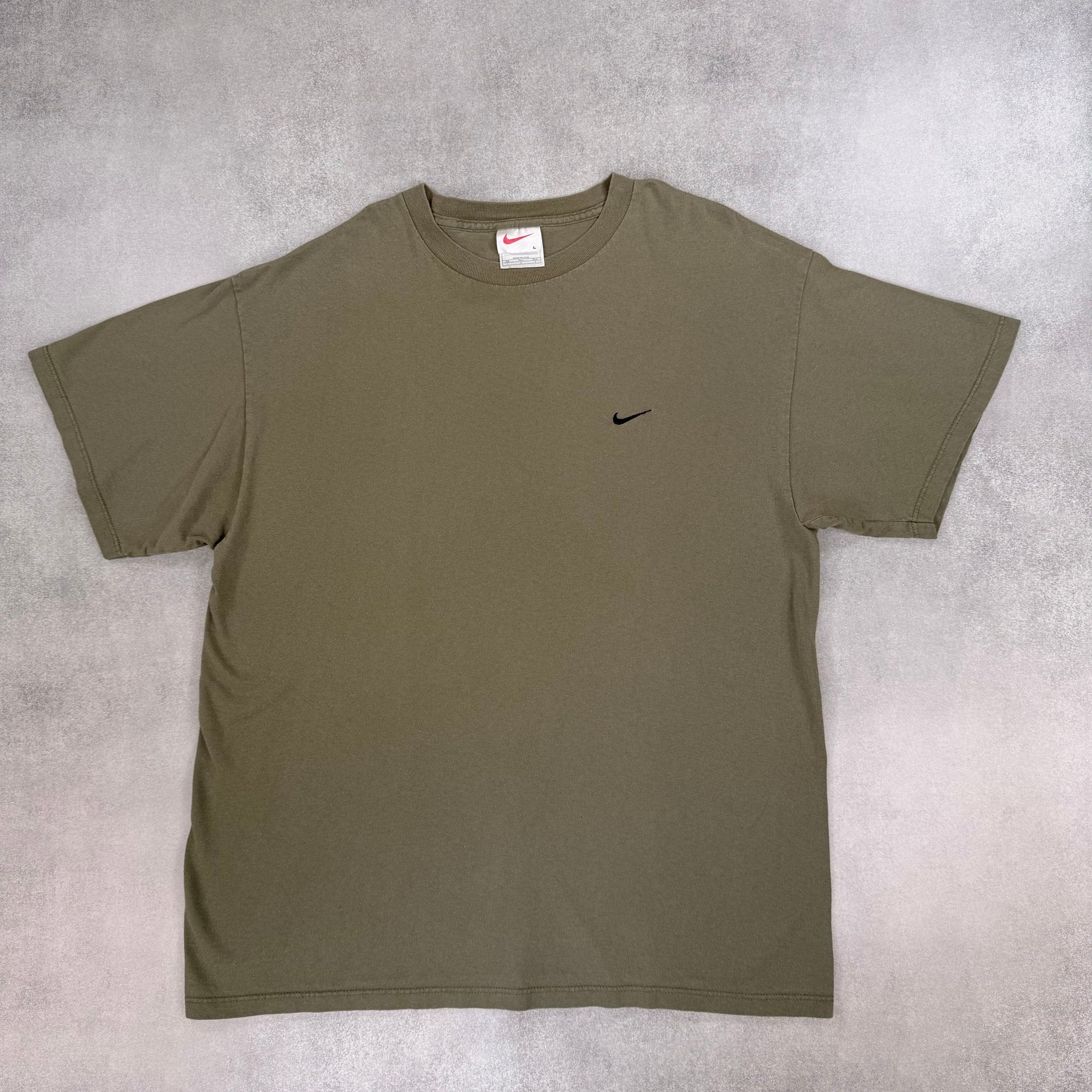 Nike T-Shirt - L