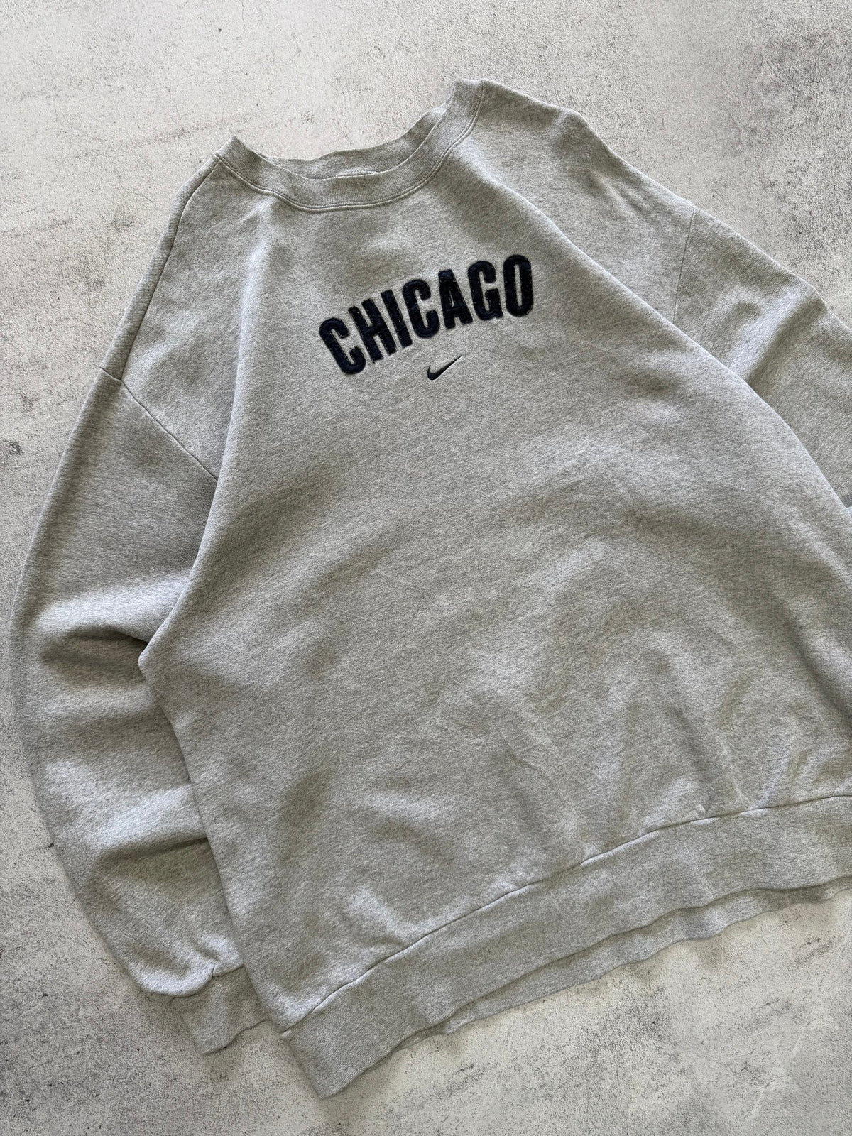 Vintage Nike Chicago Sweatshirt - L
