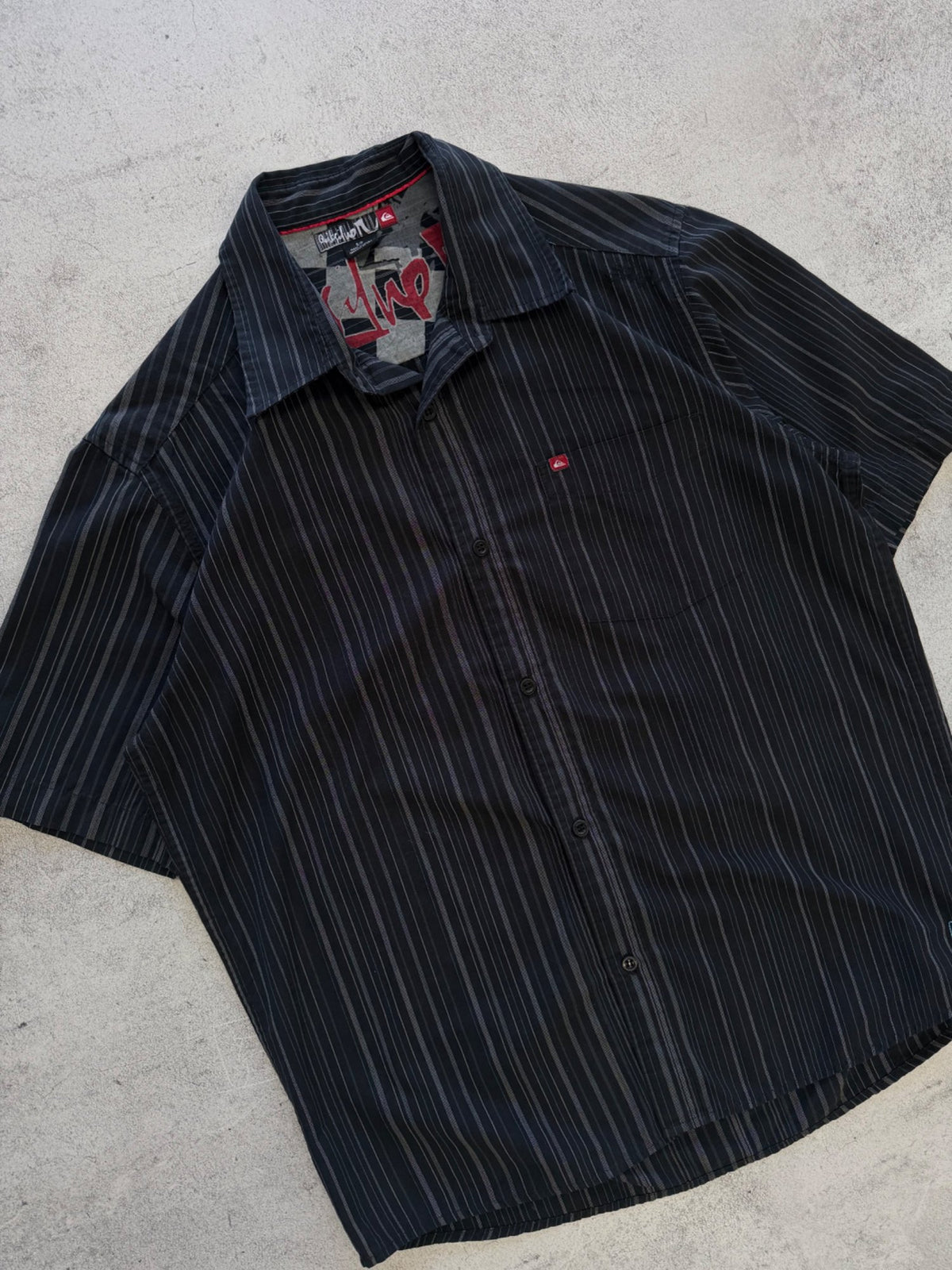 Vintage Quiksilver Stripe Short Sleeve Shirt - M