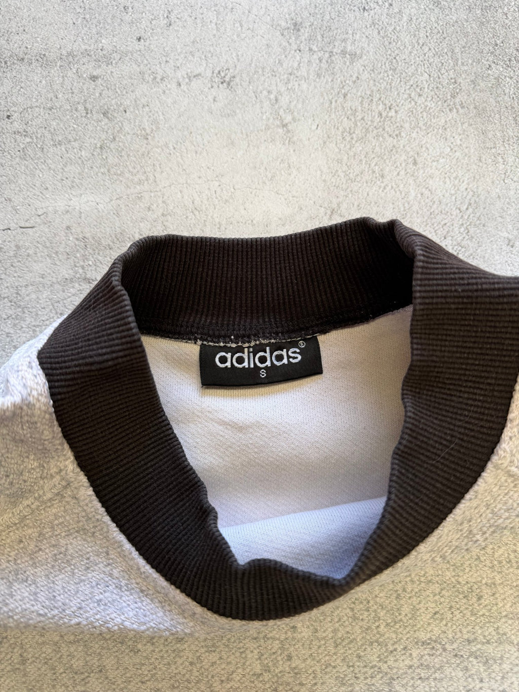 Vintage Adidas Short Sleeve Graphic Sweatshirt - M