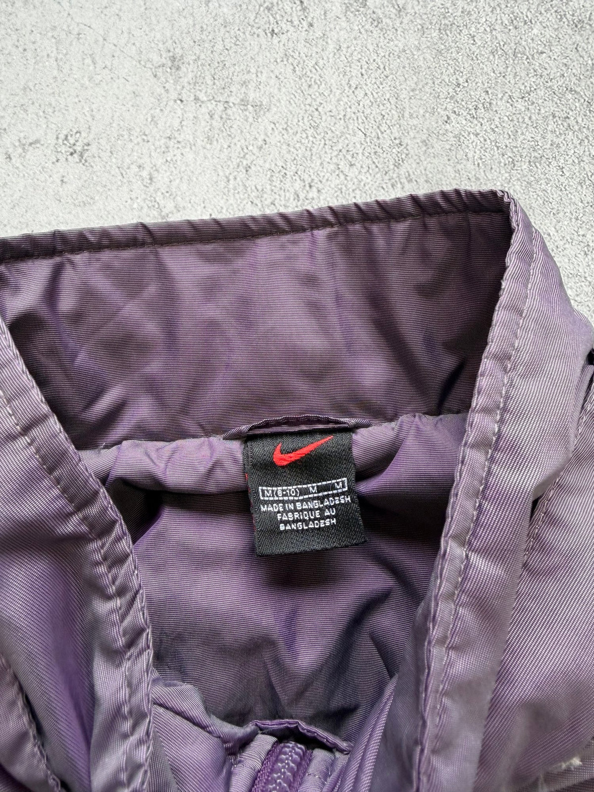Women's Vintage Nike Puffer Jacket - M