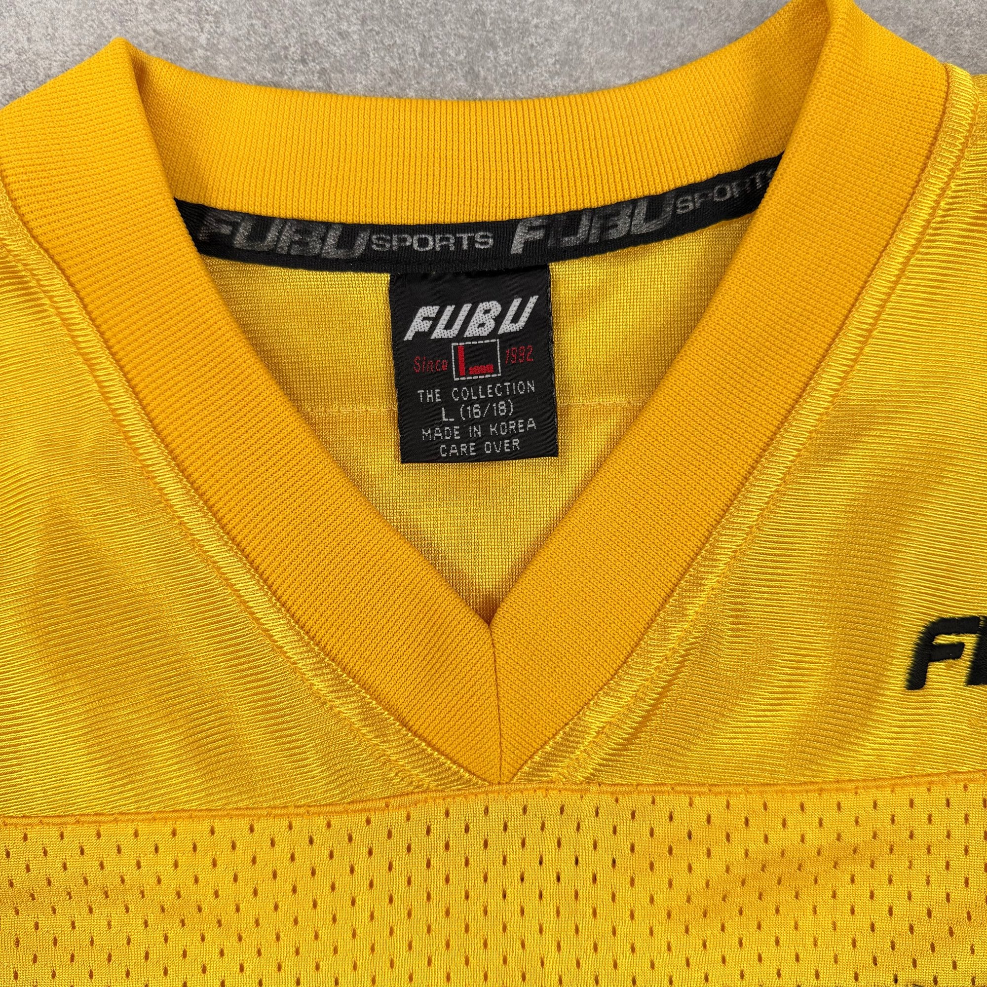 FUBU Sports 05 Jersey - L