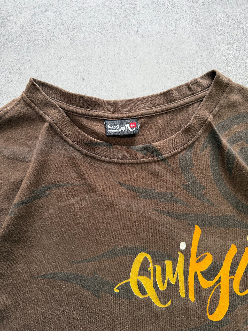 Quiksilver Graphic T-Shirt - L