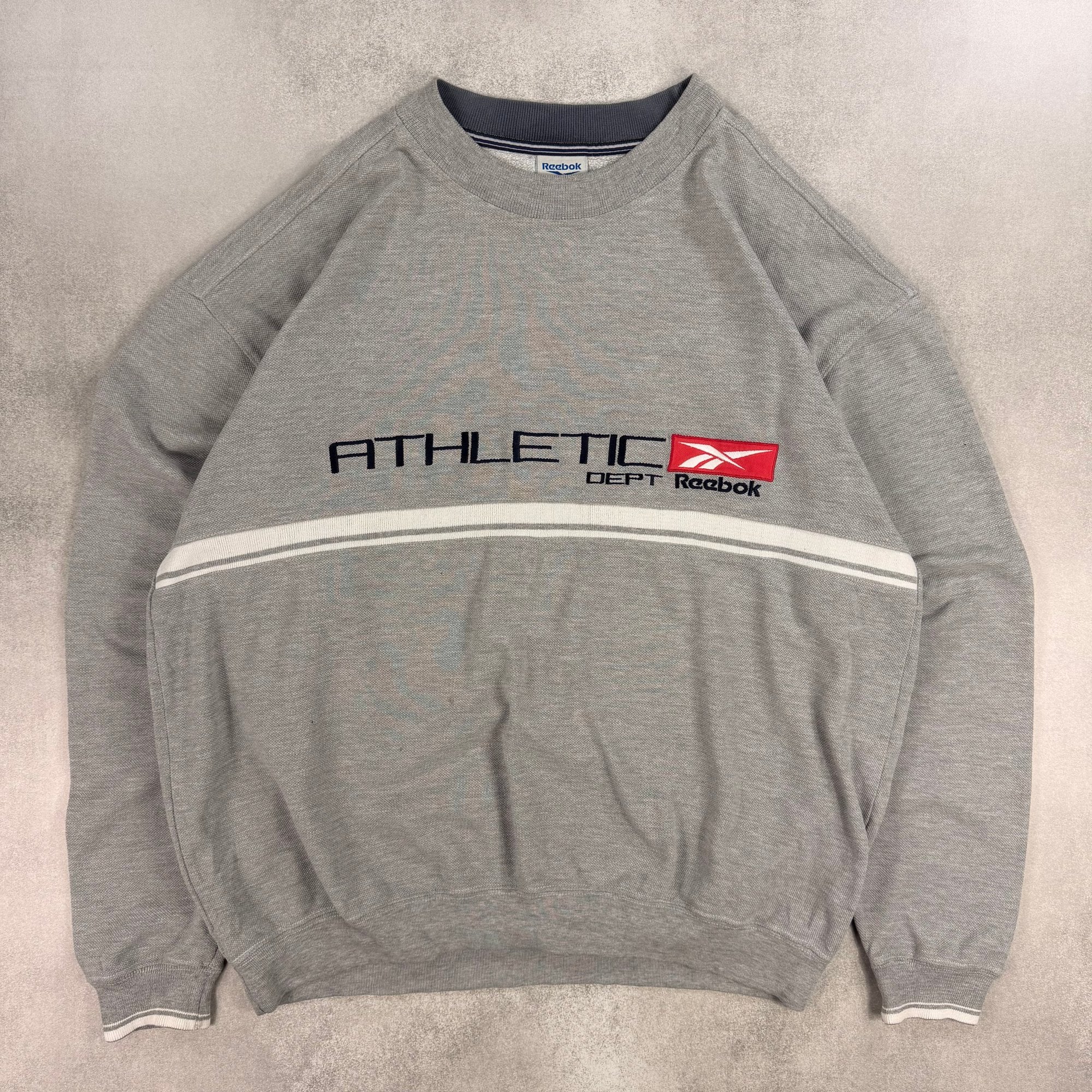 Reebok Athletic Sweatshirt - L