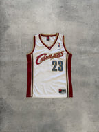 Nike Cavaliers Lebron James NBA Jersey - S