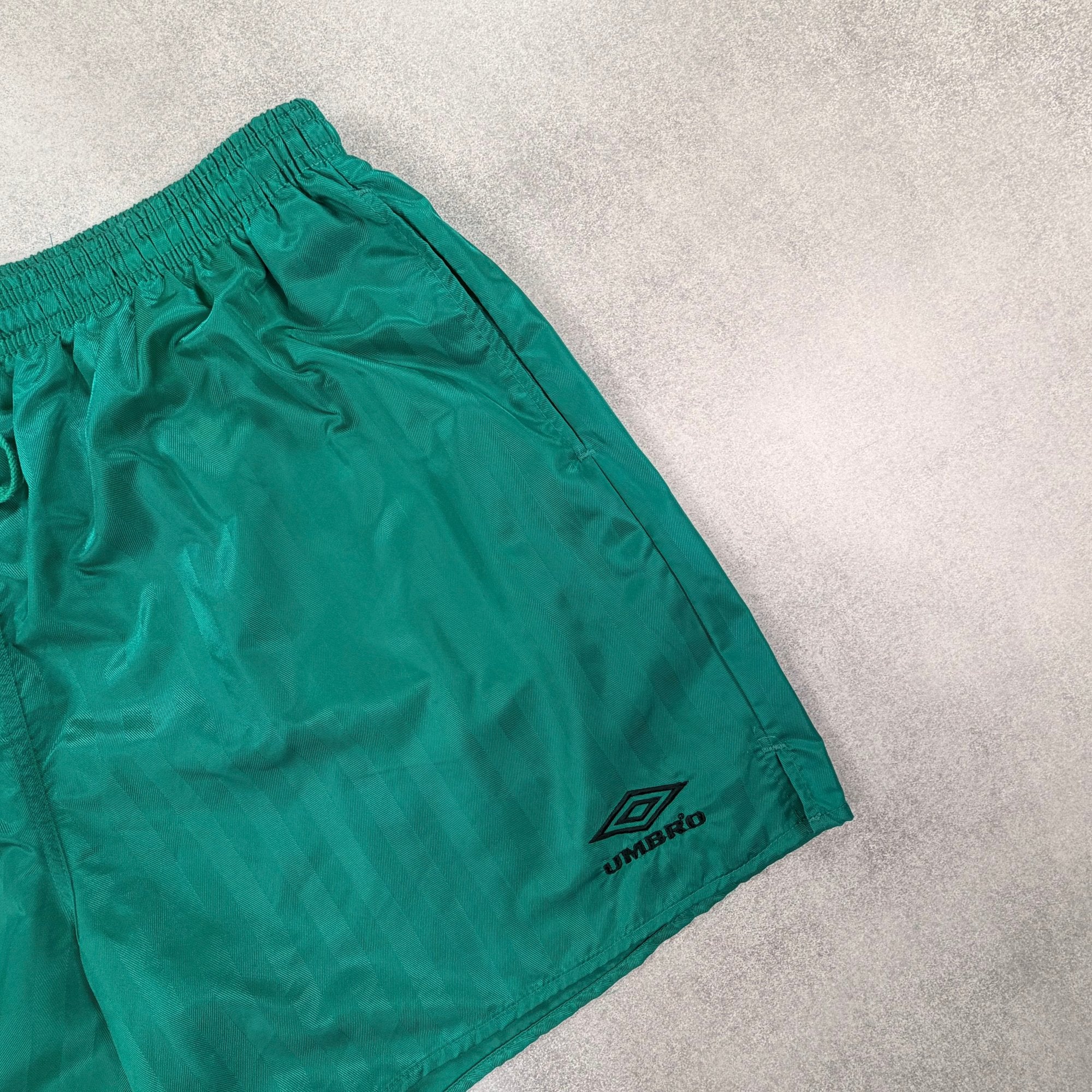 Umbro Sport Shorts - XL