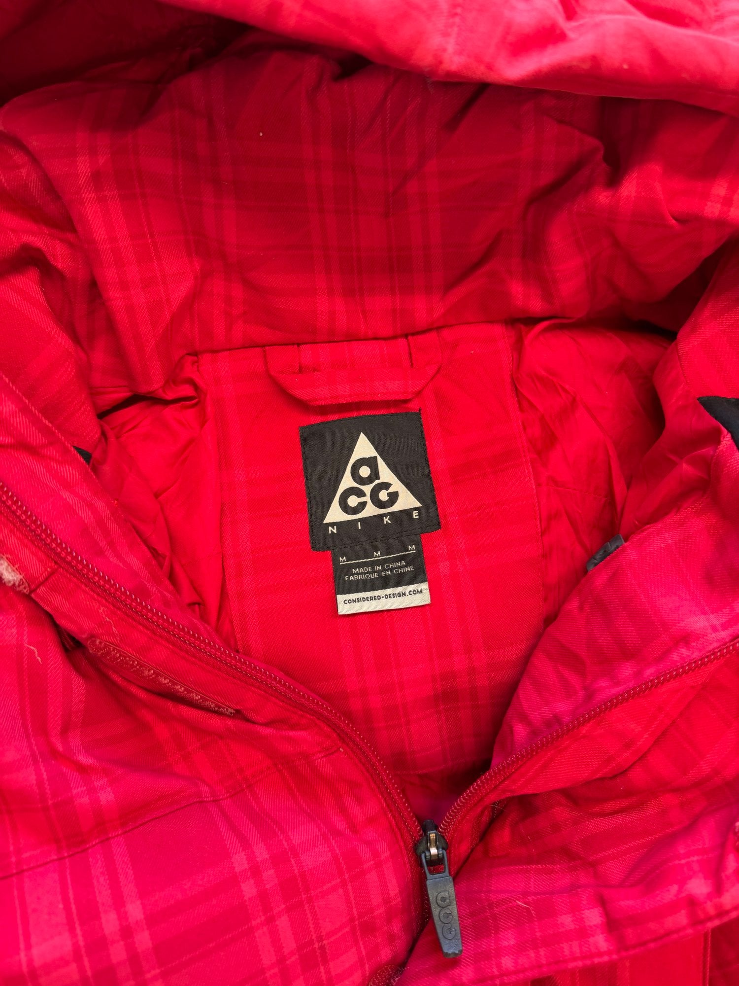 Vintage Nike ACG Puffer Jacket - M