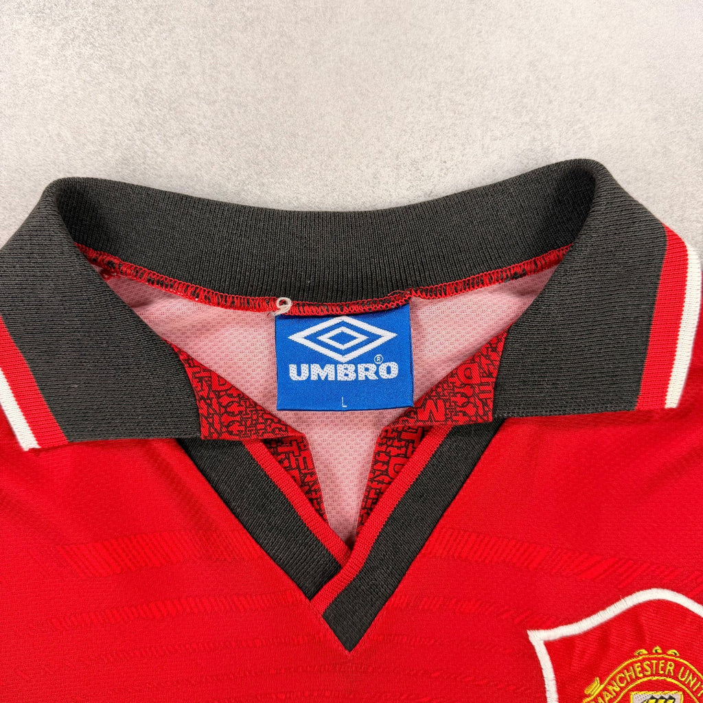 Manchester United Football Jersey - L