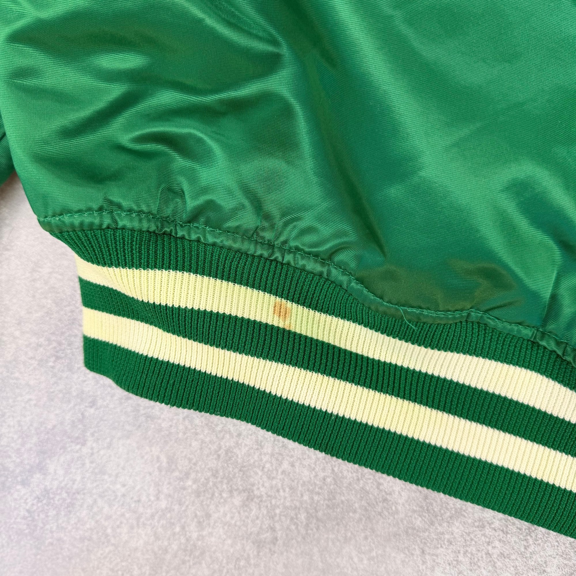 Starter Celtics NBA Jacket - L