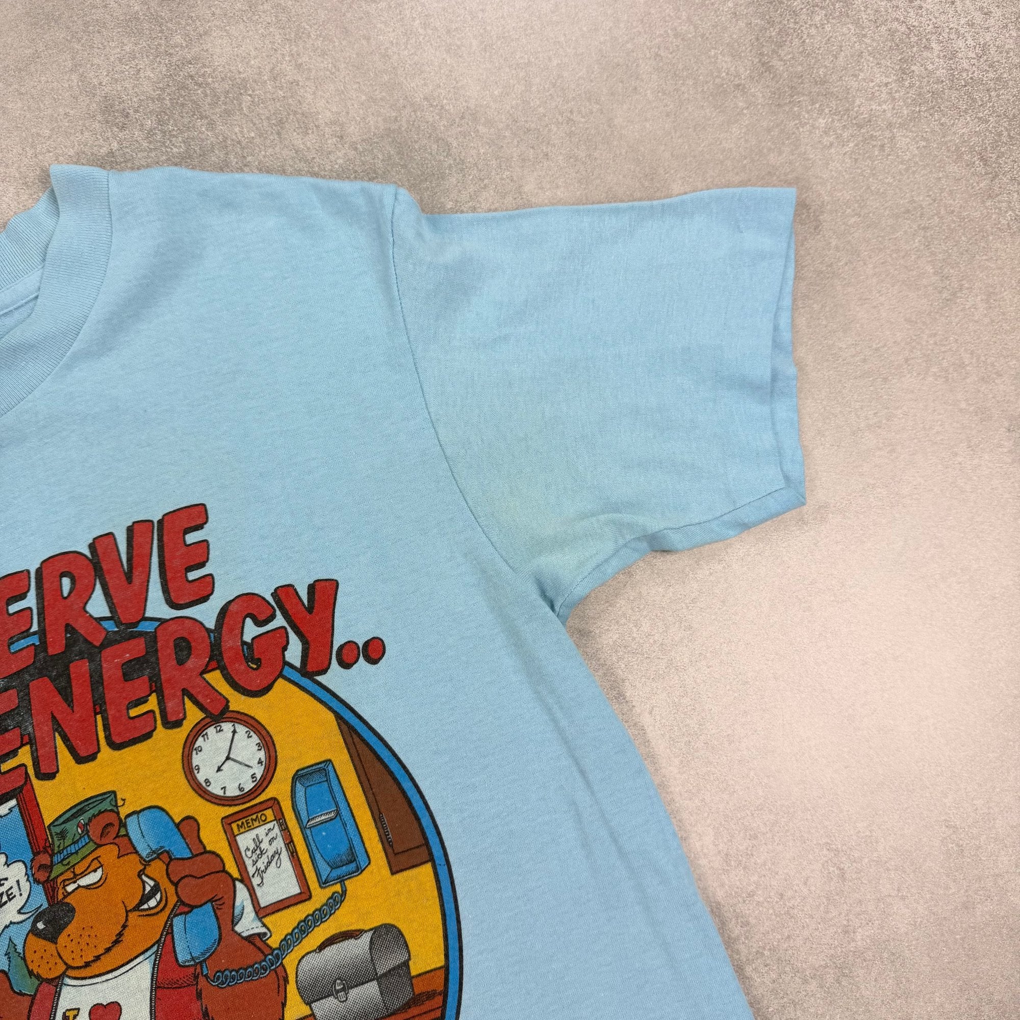 Conserve Energy Graphic T-Shirt - M