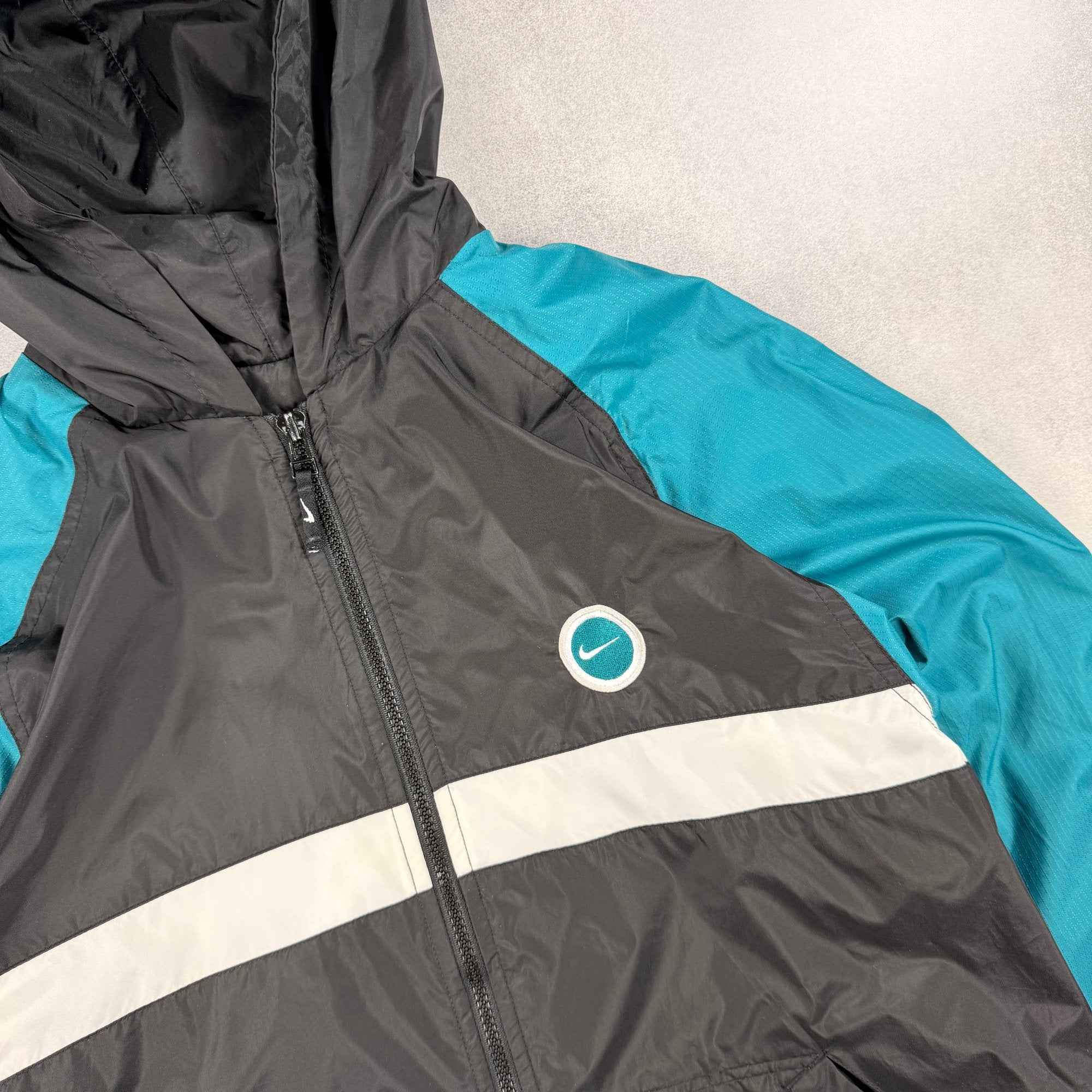 Nike Windbreaker - S