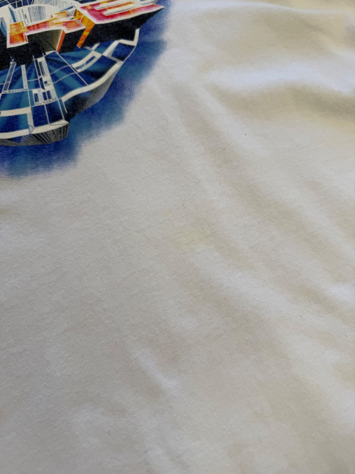 Nike Long Sleeve T-shirt Globe Graphic - XL