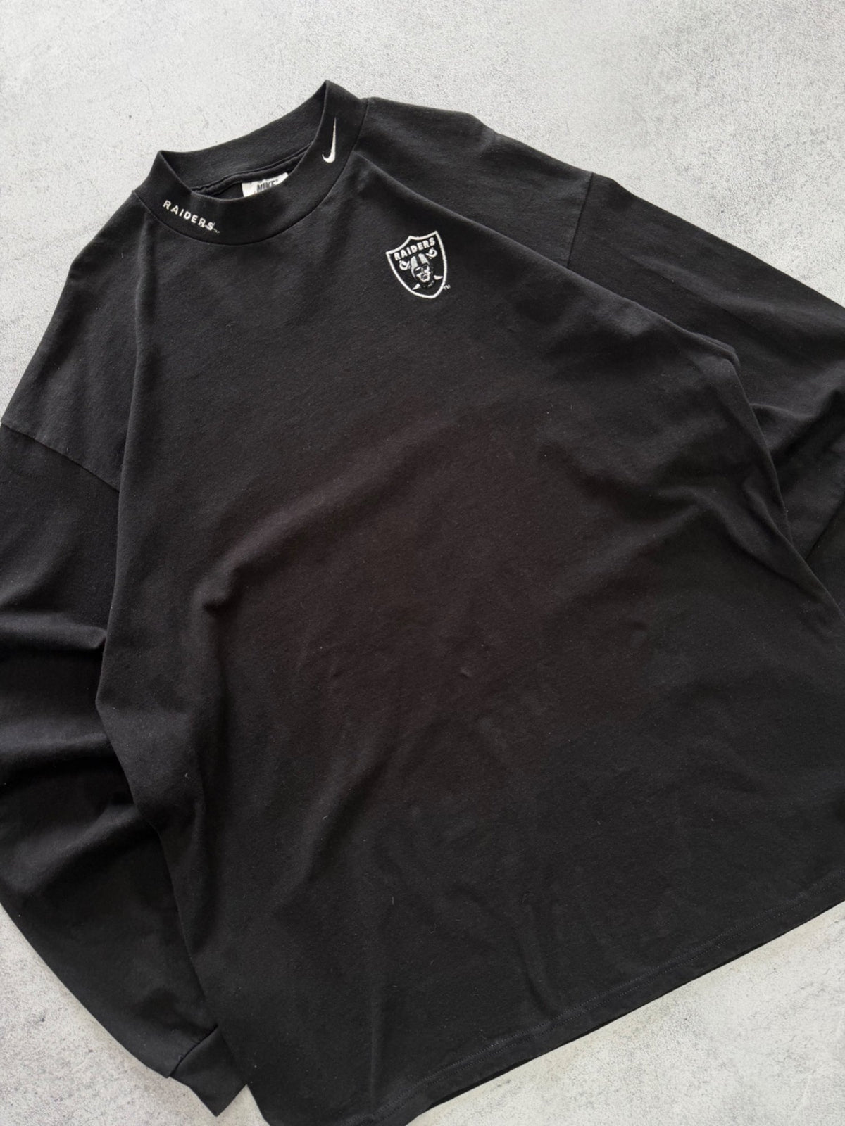 Vintage Nike Raiders Turtle Neck Long Sleeve T-Shirt - XL