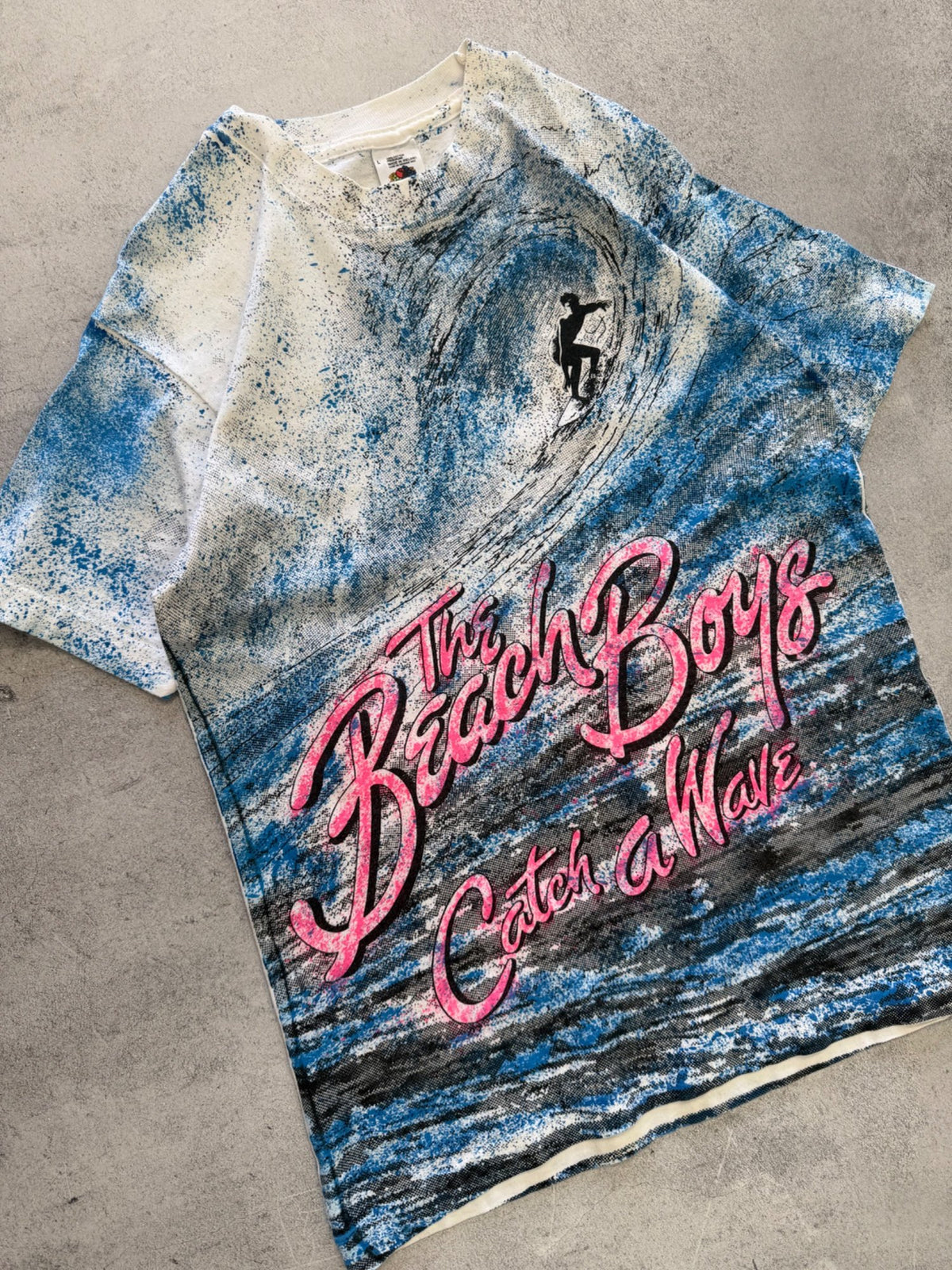 Vintage The Beach Boys Graphic T-Shirt - L