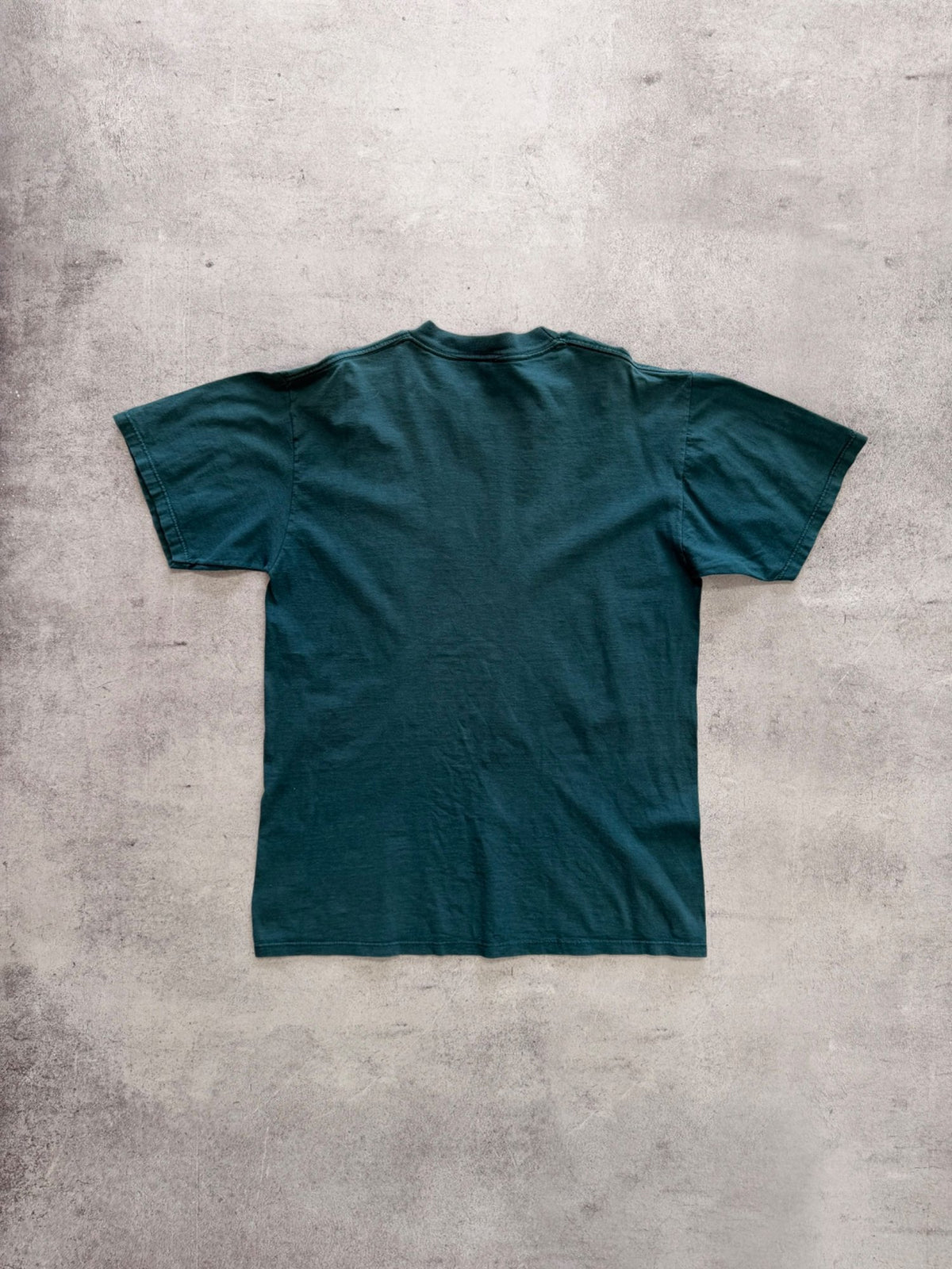 Vintage Montana Wildlife Graphic T-Shirt - L