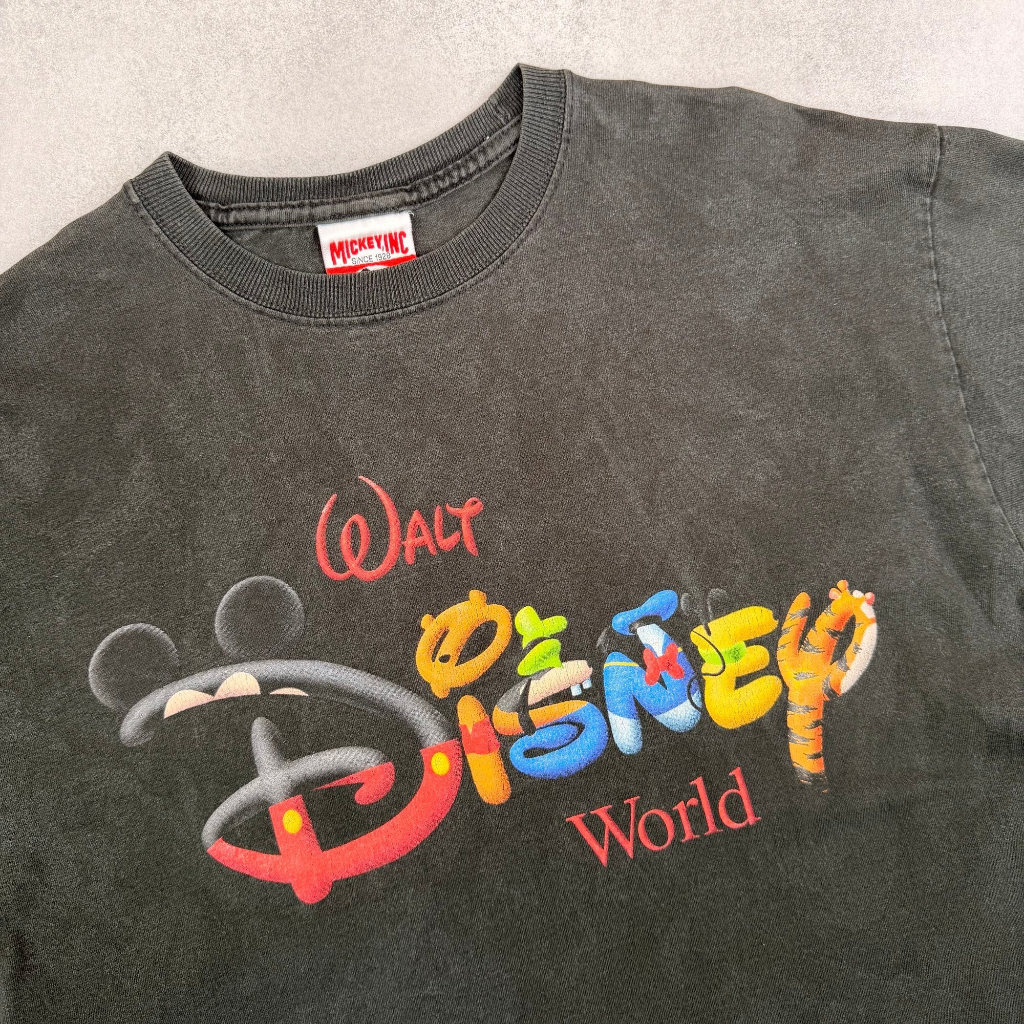 Mickey Inc Walt Disney World T-Shirt - M