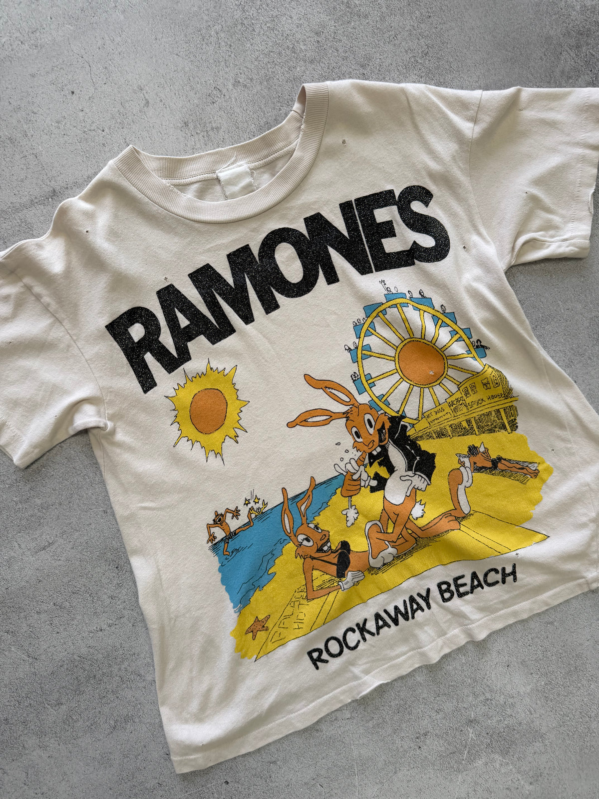 Ramones Rockaway Beach T-shirt - S