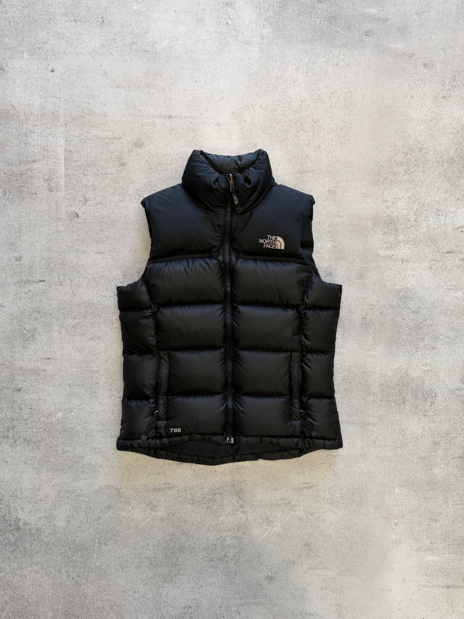 Women's North Face 700 Black Puffer Vest - M
