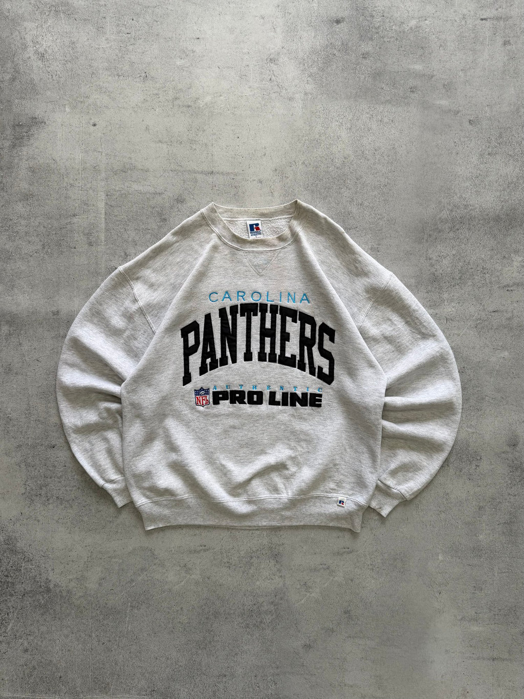 Vintage Russell Athletic Carolina Panthers NFL Sweatshirt - L