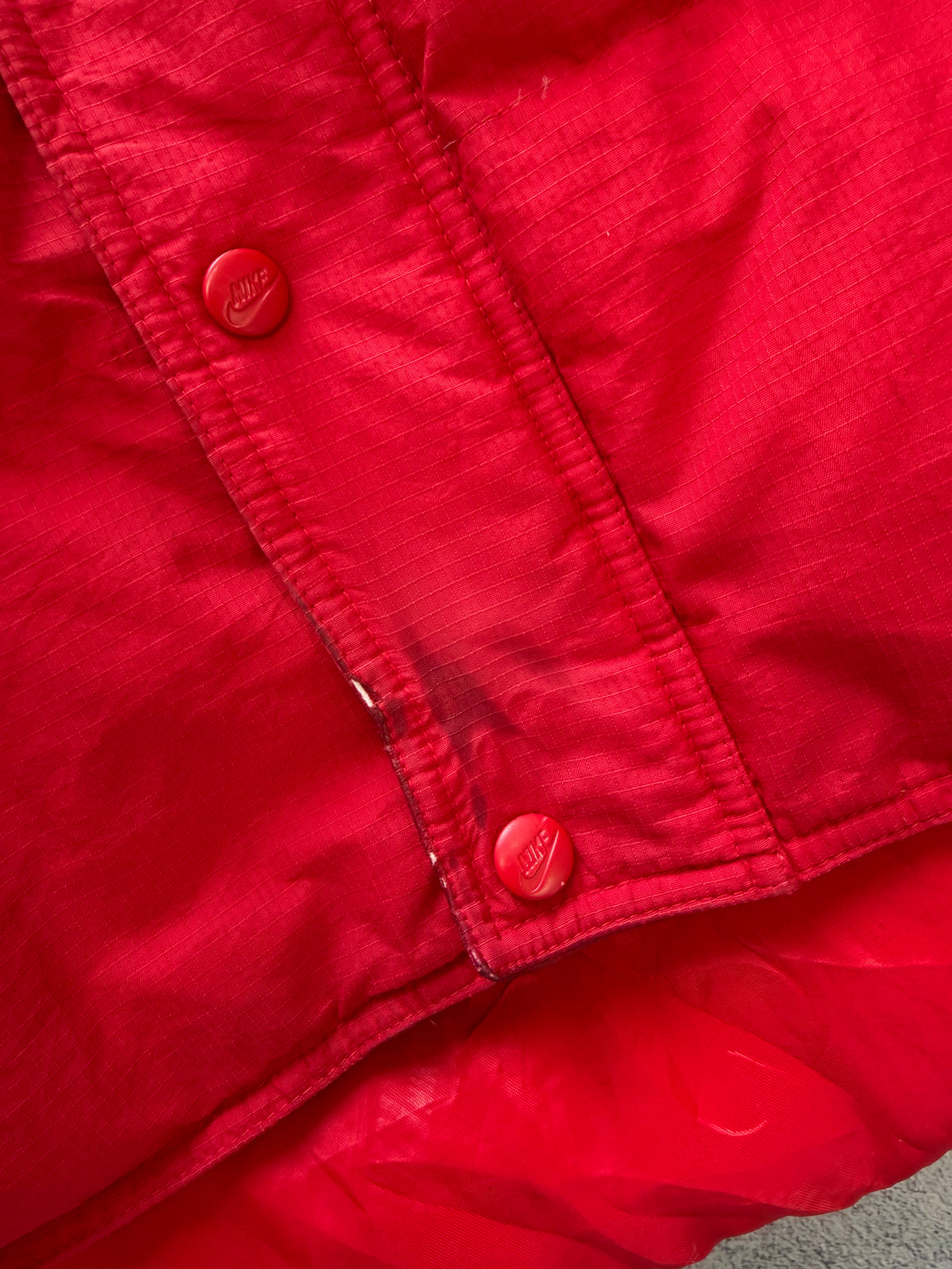 Nike ACG Red Puffer Vest - S