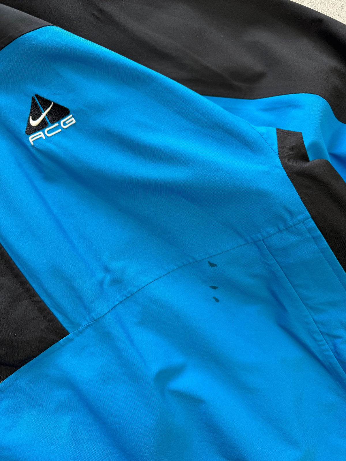 Vintage Nike ACG Storm-FIT Jacket - L