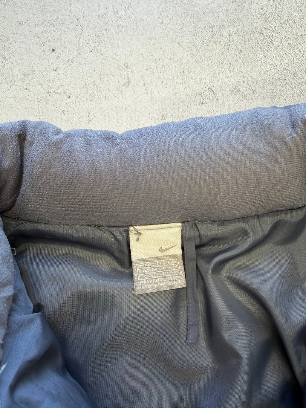 Vintage Nike Puffer Jacket - L