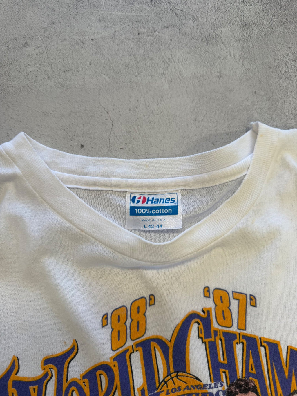 Hanes Lakers World Champs T-Shirt - L