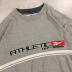 Reebok Athletic Sweatshirt - L