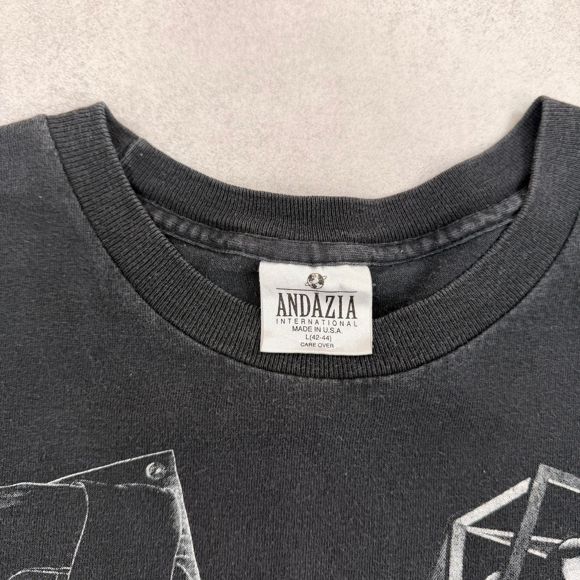 Andazia Escher Graphic T-Shirt - L