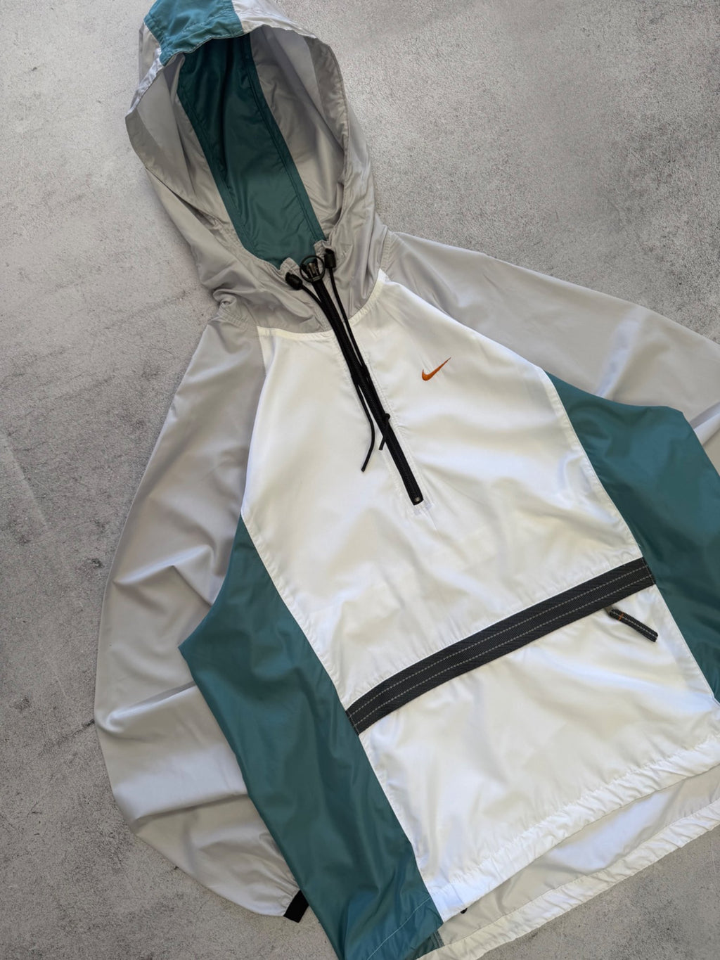 Vintage Nike Windbreaker Jacket - M