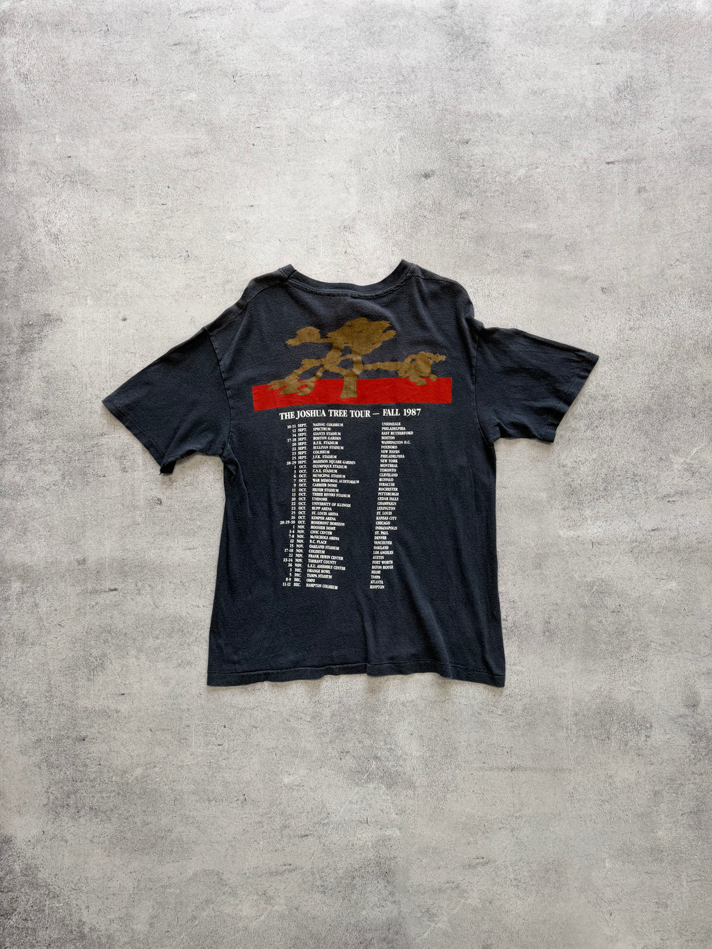 U2 Joshua Tree 1987 Tour T-Shirt - M