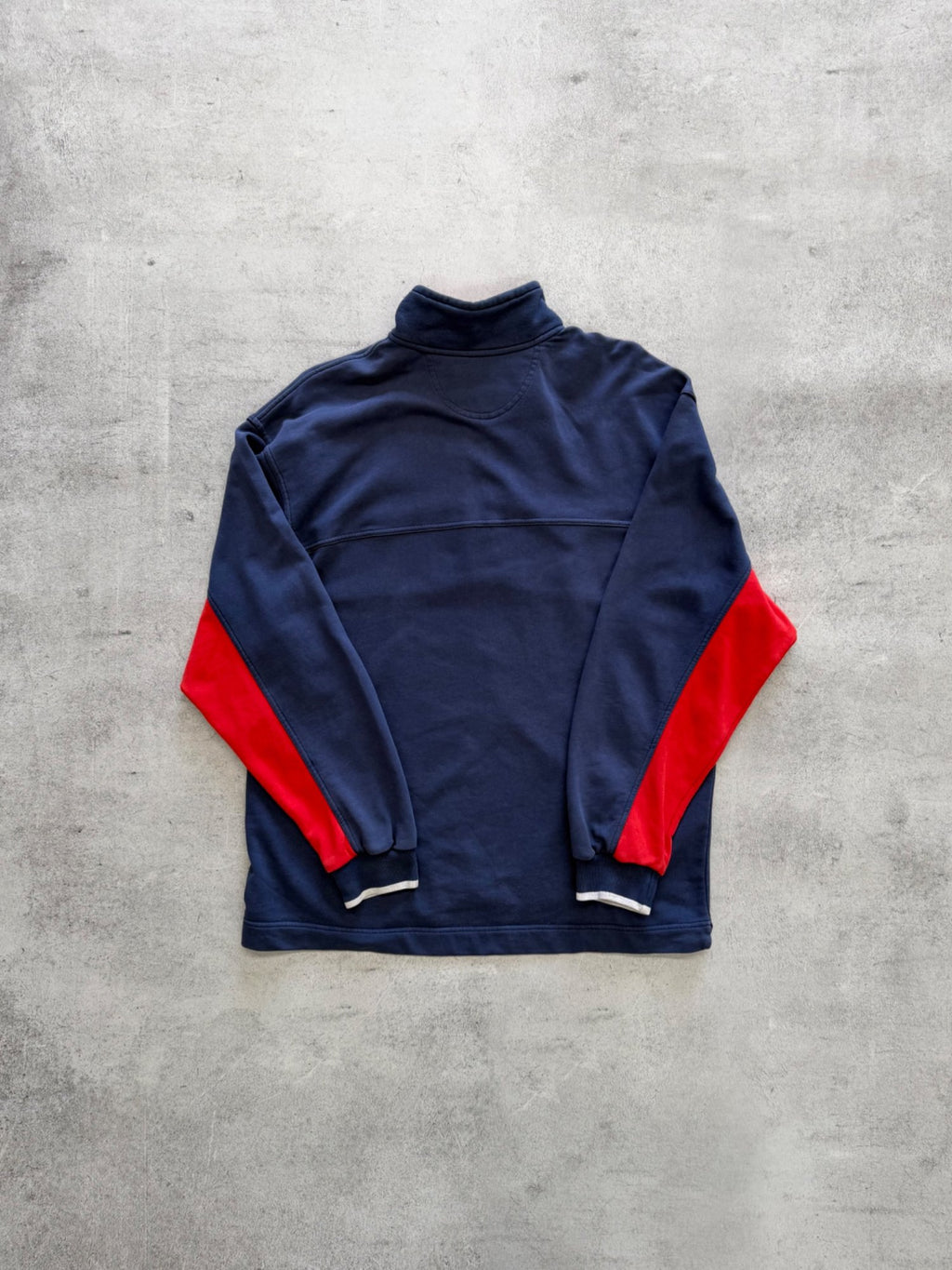 Vintage Nike Half-Zip Sweatshirt - L