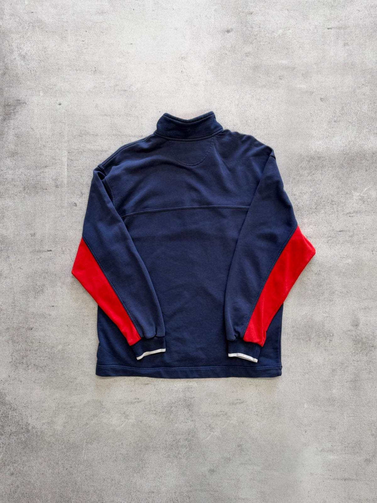 Vintage Nike Half-Zip Sweatshirt - L