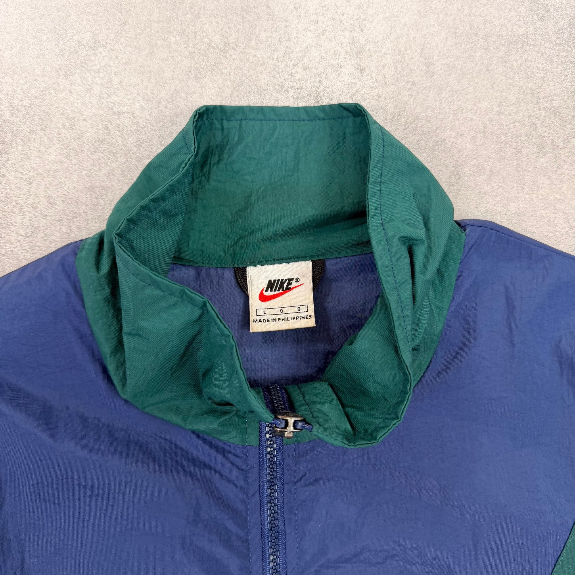 Nike Windbreaker Jacket - L