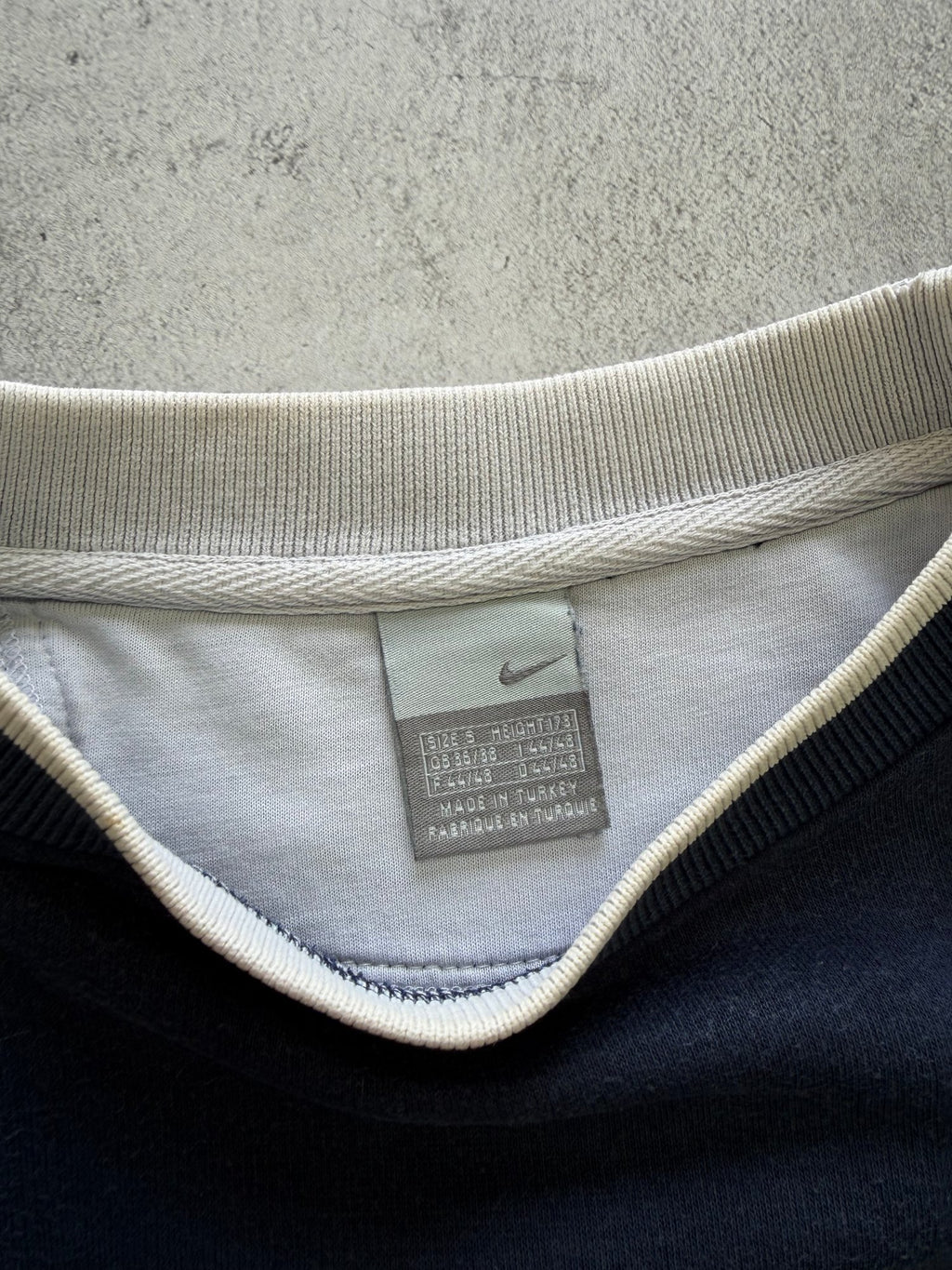 Vintage Nike Swoosh Sweatshirt - S